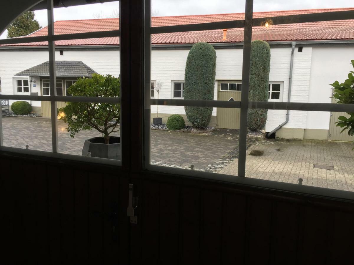 Hof Busen Farm Haus * Monchengladbach